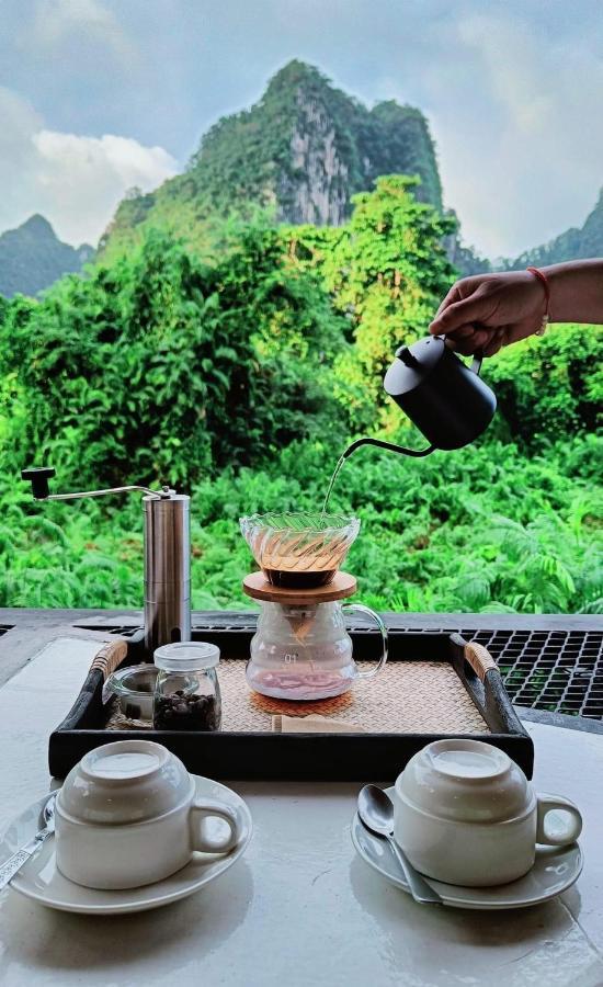 Hotel Bridge Hill Cafe Glamping Khao Sok National Park Exterior foto